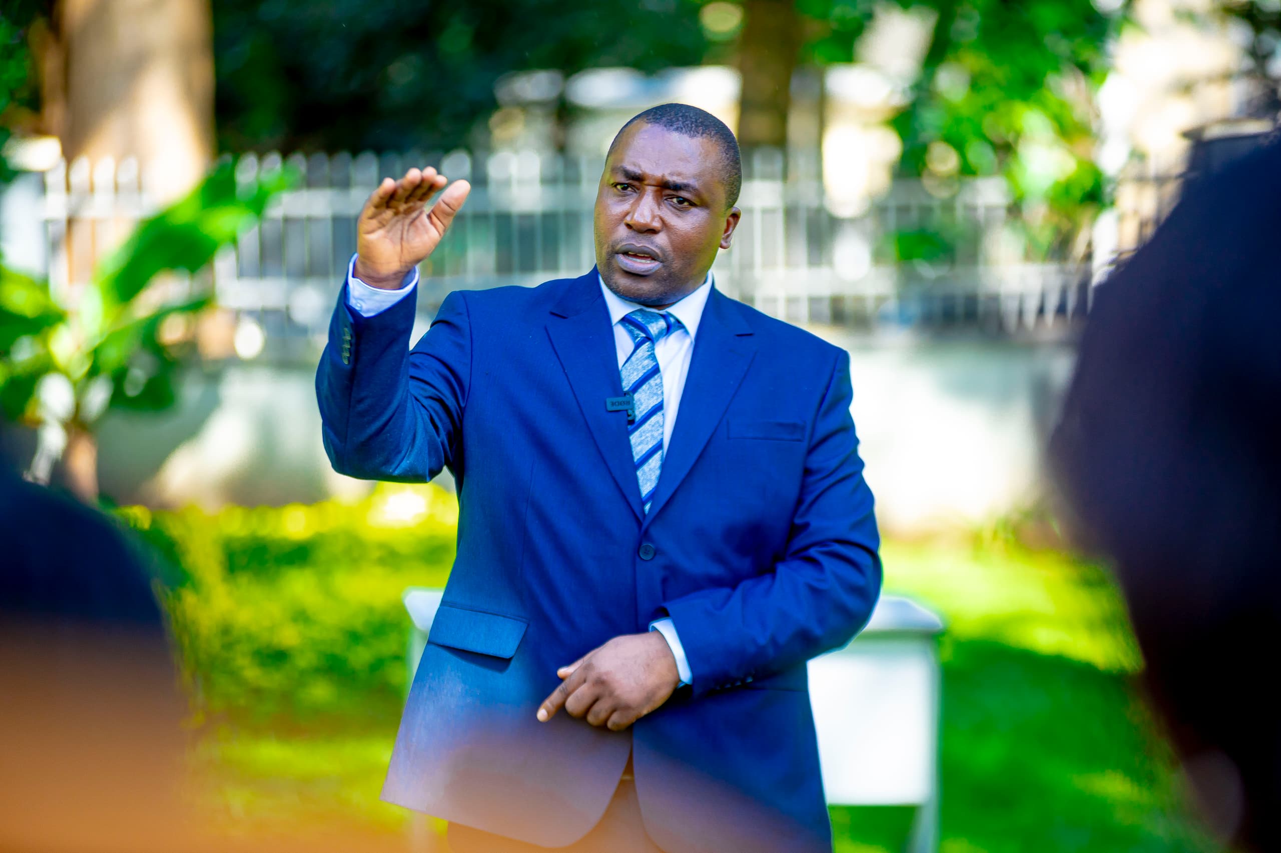 RAS ARUSHA AHIMIZA WATUMISHI WA UMMA MKOA WA ARUSHA KUJIENDELEZA KIELIMU