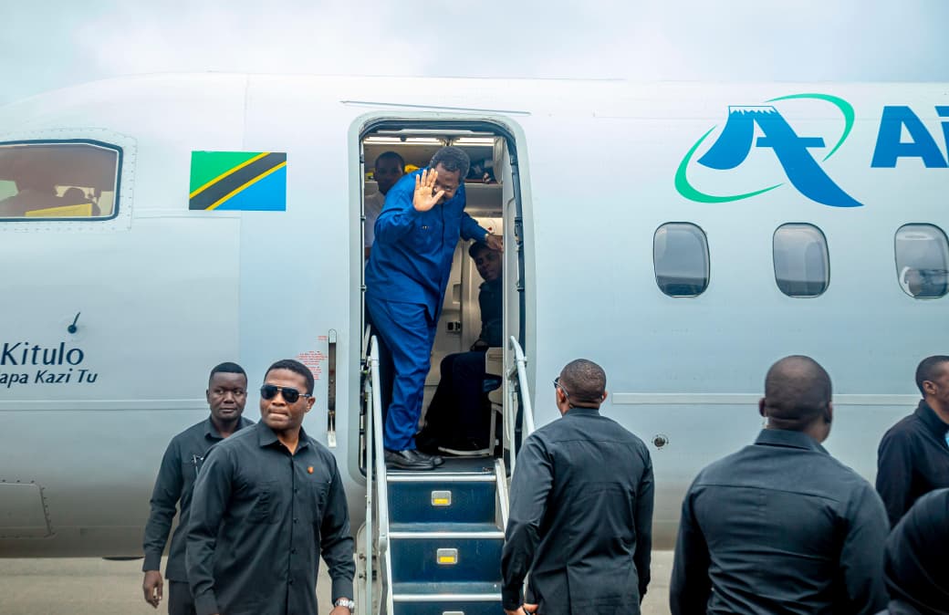 MHE.BALOZI DKT. NCHIMBI AONDOKA ARUSHA.🇹🇿