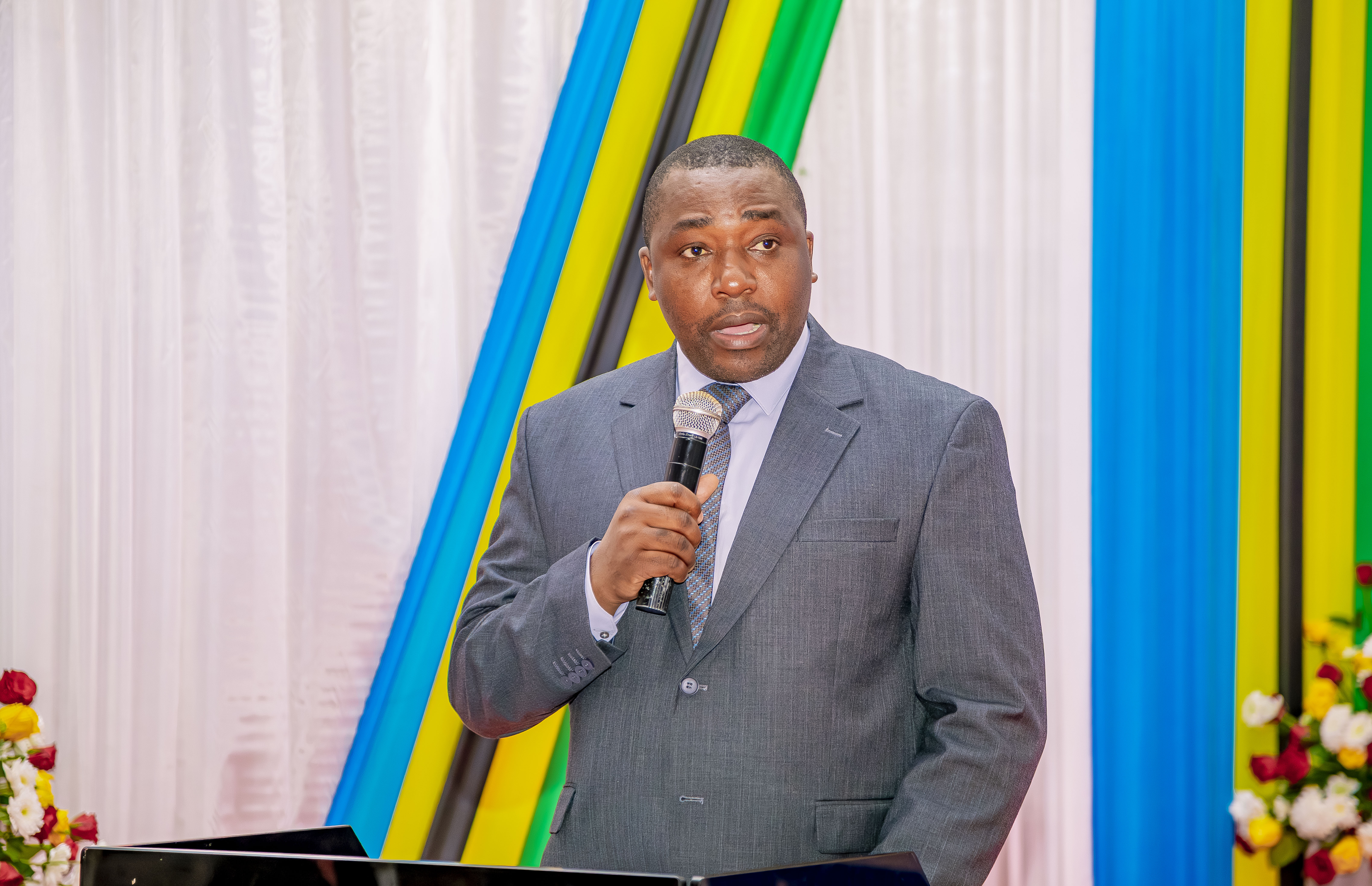 RAS ARUSHA ASISITIZA USHIRIKIANO BAINA YA WATENDAJI WA SERIKALI KATIKA MKOA HUO
